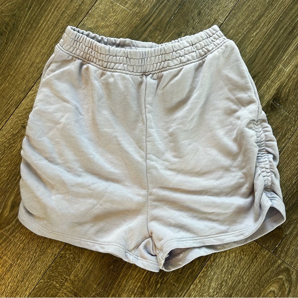 H&M girls purple pull on comfy shorts